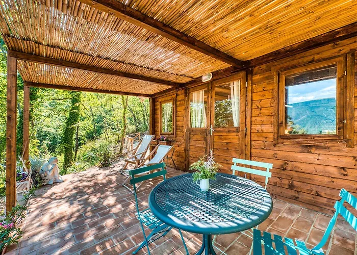 Apartament La Casetta Nel Bosco *